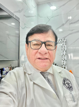 DR. MAX BARRERA WENZELL